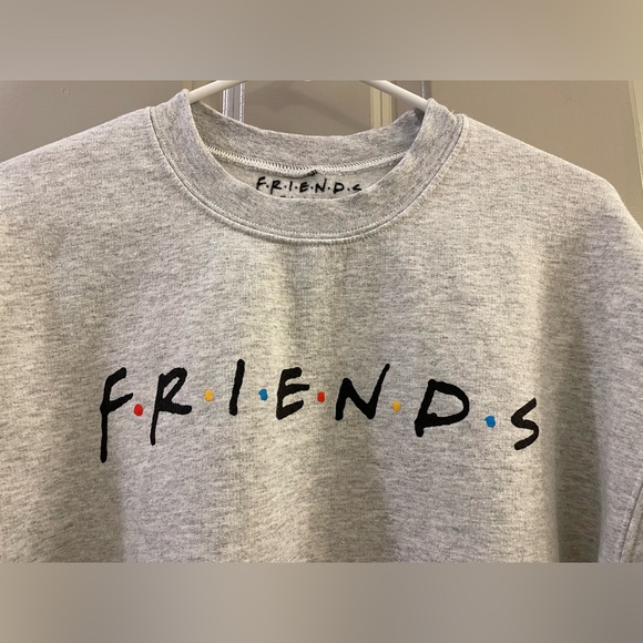 FRIENDS Sweatshirt - Picture 2 of 5